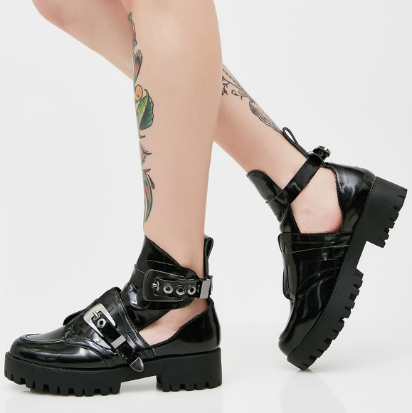 Dolls Kill Shoes - Dolls Kill Patent Buckled Down Cut-Out Boots Black